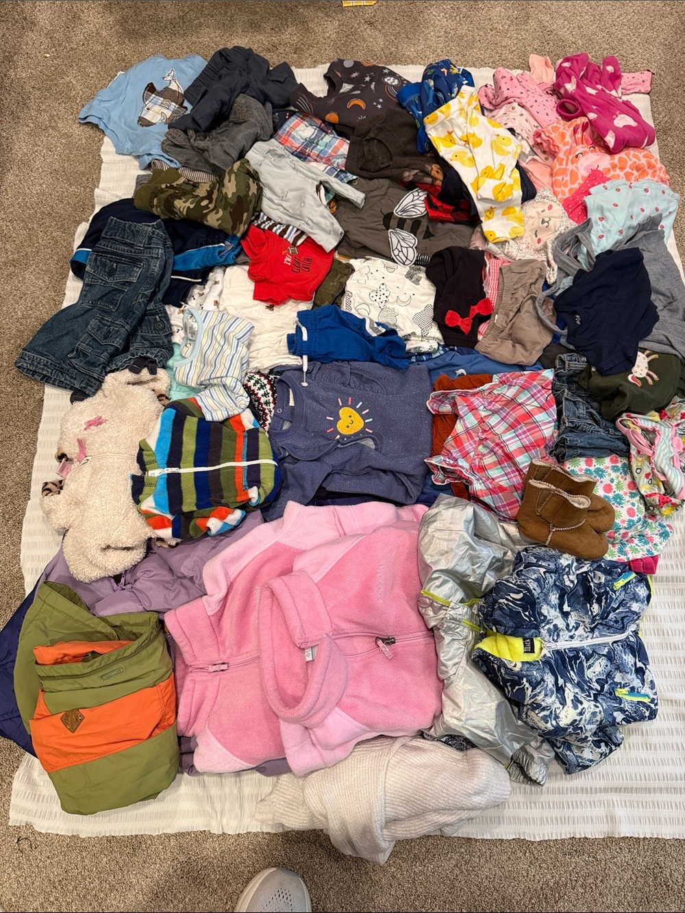Mixed Clothing Lot - Multi Color all sizes getting away from selling kid clothes